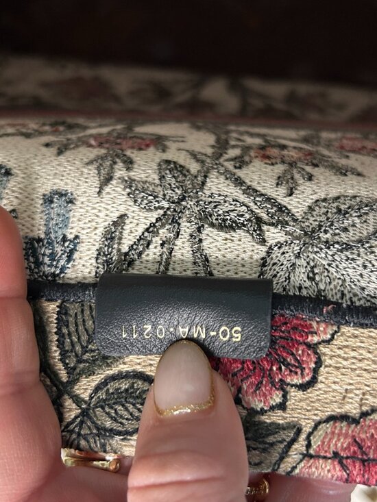 Dior Christian Dior Book Tote, Large - Picture 8 of 16